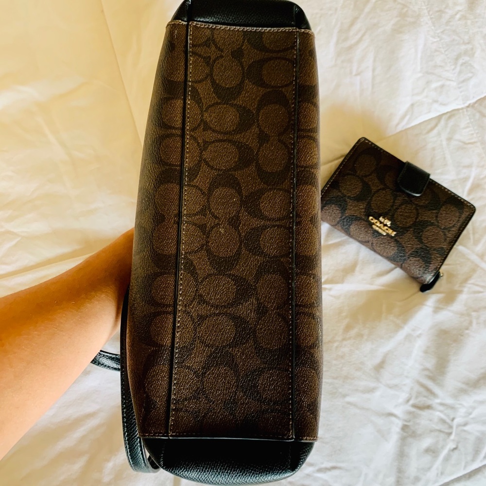 Coach Handbag & Matching Wallet - Picture 8 of 13